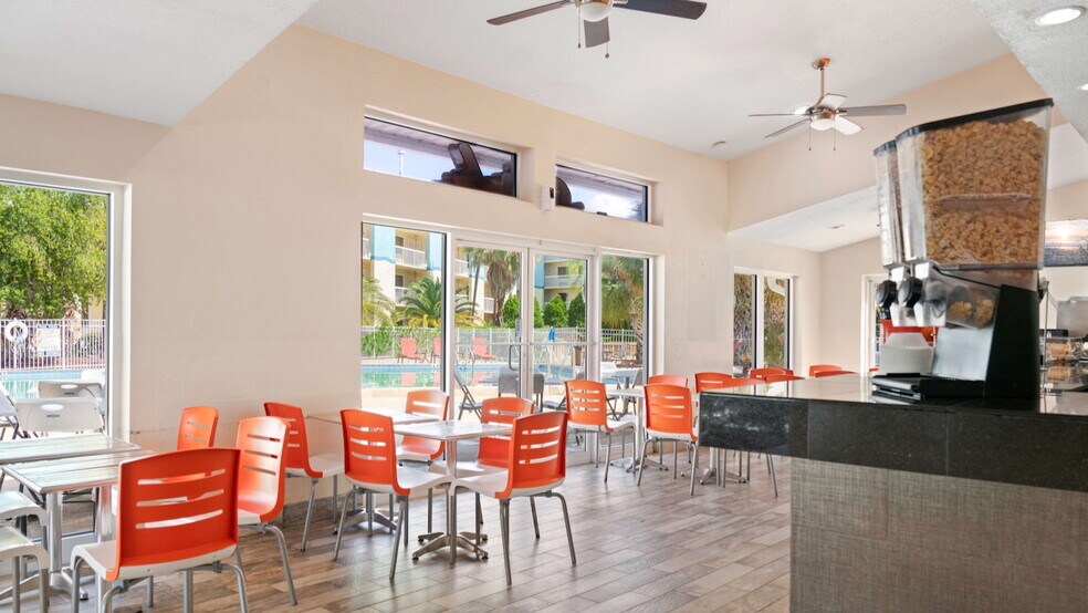More Photos Of 5859 American Way, Orlando Hotel For Sale
