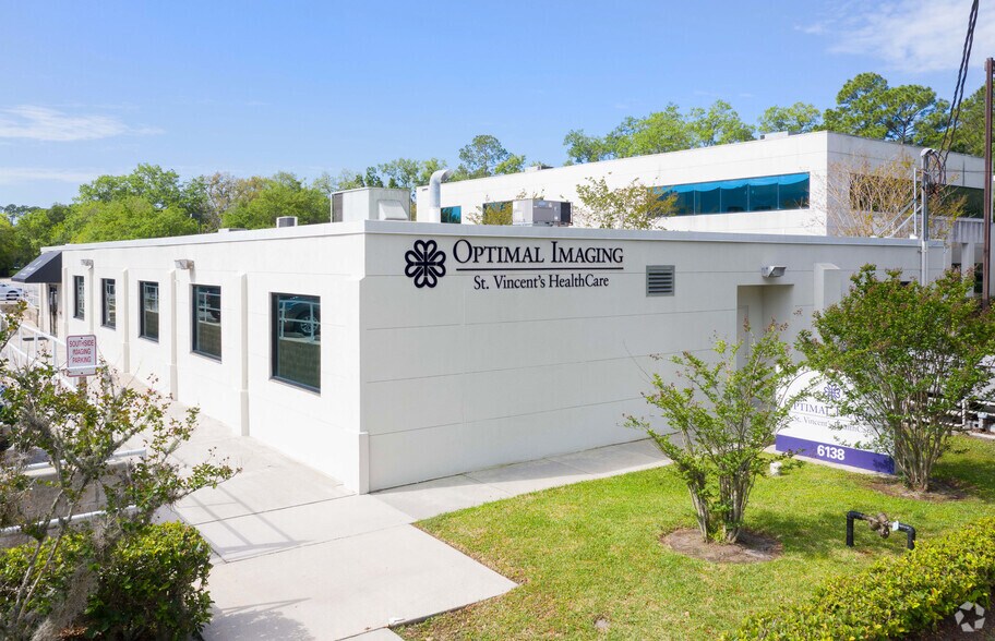 More Photos Of 6138 Kennerly Rd, Jacksonville Medical For Lease