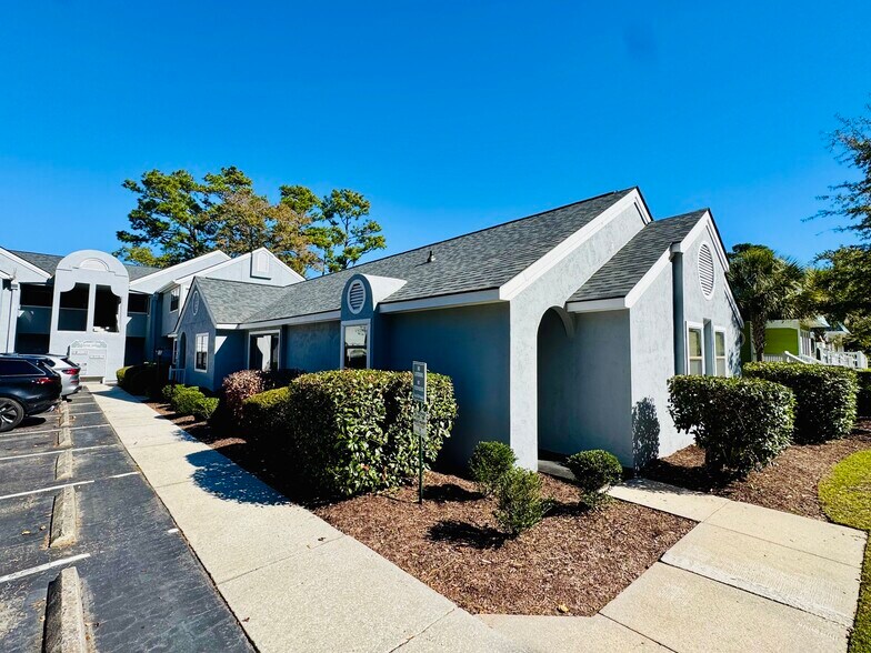 More Photos Of 710 21st Ave N, Myrtle Beach Office Residential For Sale
