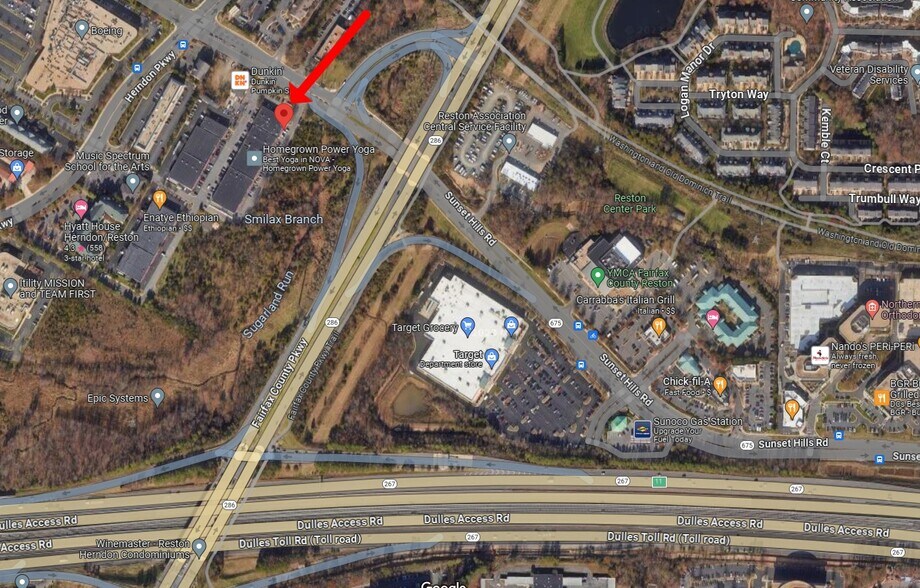 More Photos Of 129-139 Spring St, Herndon Showroom For Sale