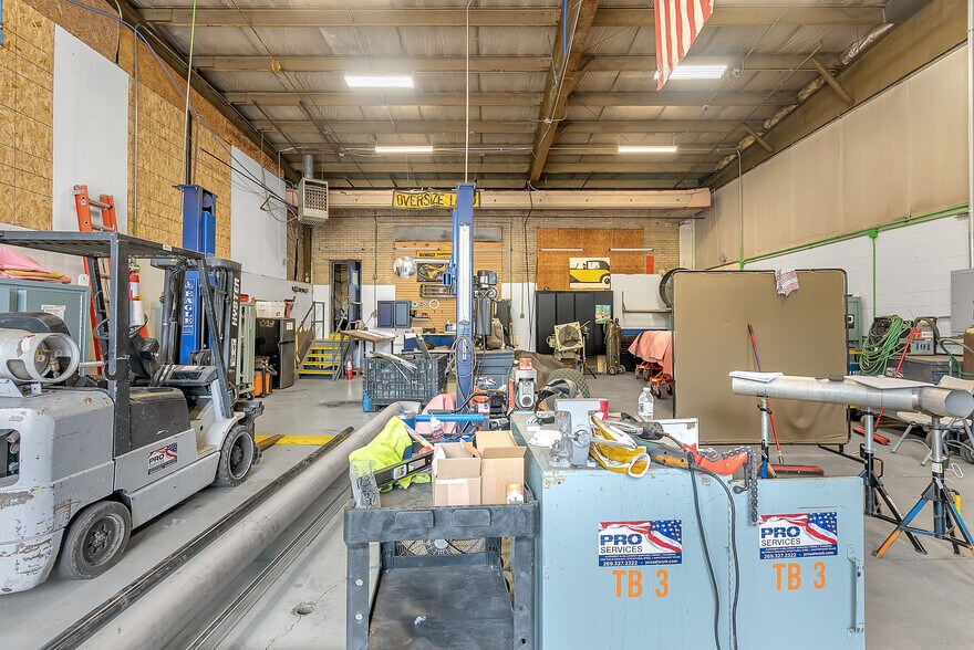 More Photos Of 330 Upton Ave, Battle Creek Warehouse For Sale