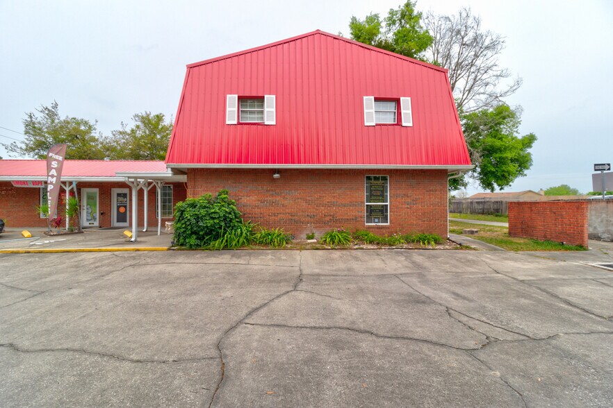 More Photos Of 2820 Howland Blvd, Deltona Storefront Retail Office For Sale