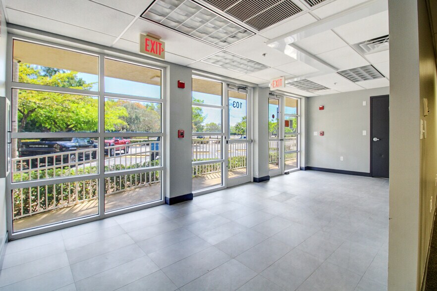 More Photos Of 895 SW 30th Ave, Pompano Beach Office For Lease