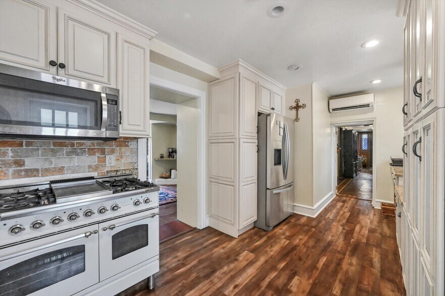 More Photos Of 301 W Main St, Ephrata Hospitality For Sale