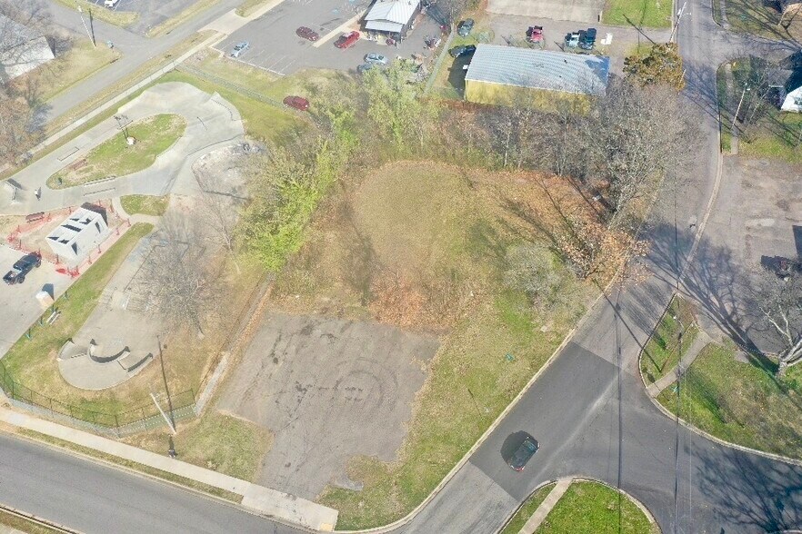 More Photos Of West 2nd Street, Russellville Land For Sale