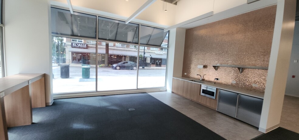 More Photos Of 805 Peachtree St NE, Atlanta Apartments For Lease