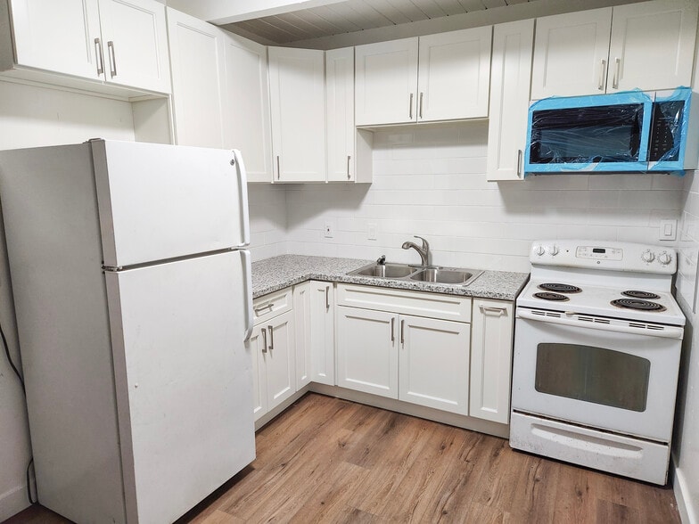 More Photos Of 1124 Union Ave, Fairfield Apartments For Sale