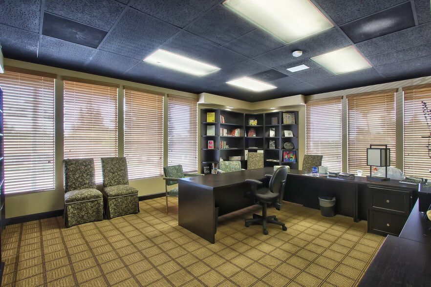 More Photos Of 9701 Fair Oaks Blvd, Fair Oaks Office For Sale