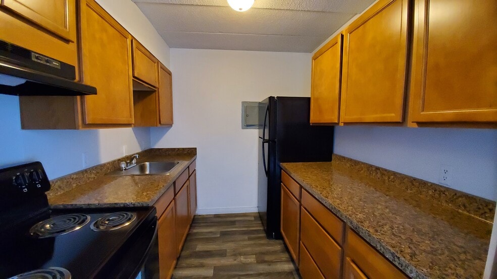 318 E Main St, Lamoni, IA 50140 Apartments For Sale