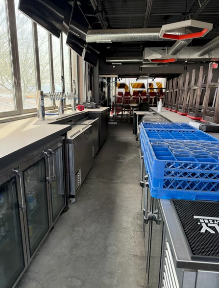 More Photos Of 340 Vin Rambla, El Paso Restaurant For Lease