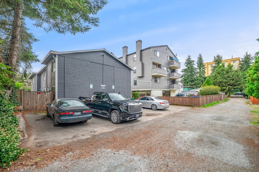 More Photos Of 1220 N 137th St, Seattle Apartments For Sale