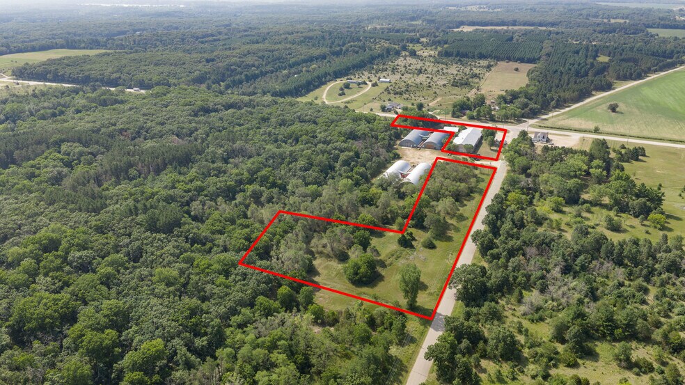 More Photos Of 3298 5th Ln, Oxford Warehouse For Sale