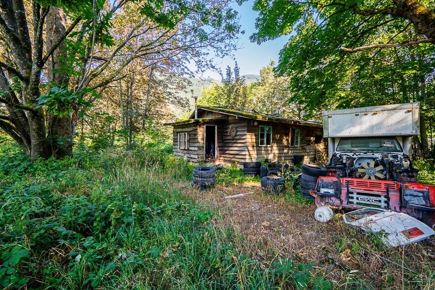 More Photos Of 3705 Hot Springs Rd, Agassiz Land For Sale