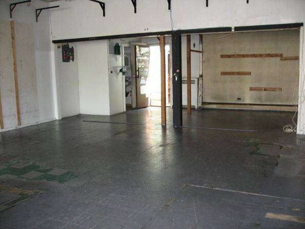 More Photos Of 22444 Lougheed Hwy, Maple Ridge General Retail For Lease