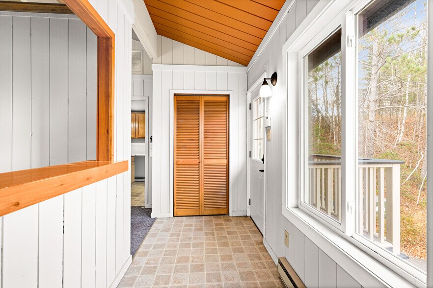 More Photos Of 1700-1710 Mall Dr, Duluth Office For Sale