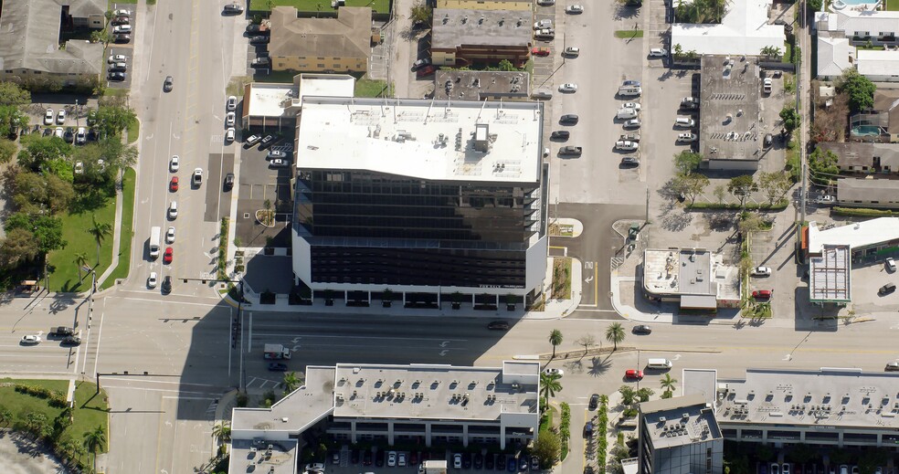More Photos Of 800 N Federal Hwy, Hallandale Beach Office For Lease