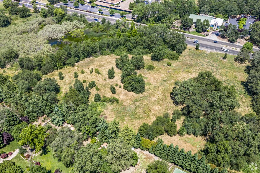 More Photos Of 6400 Douglas Blvd, Granite Bay Land For Sale