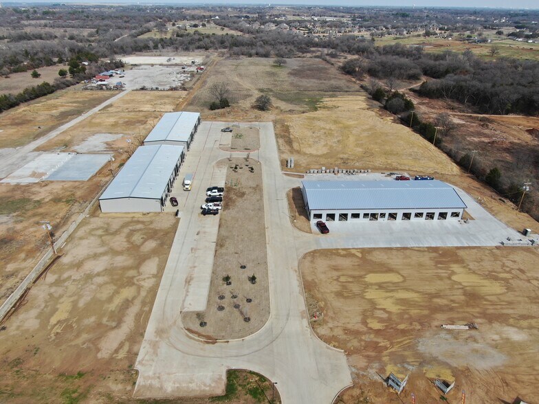 More Photos Of 6815 Rendon Bloodworth Rd, Fort Worth Unknown For Lease