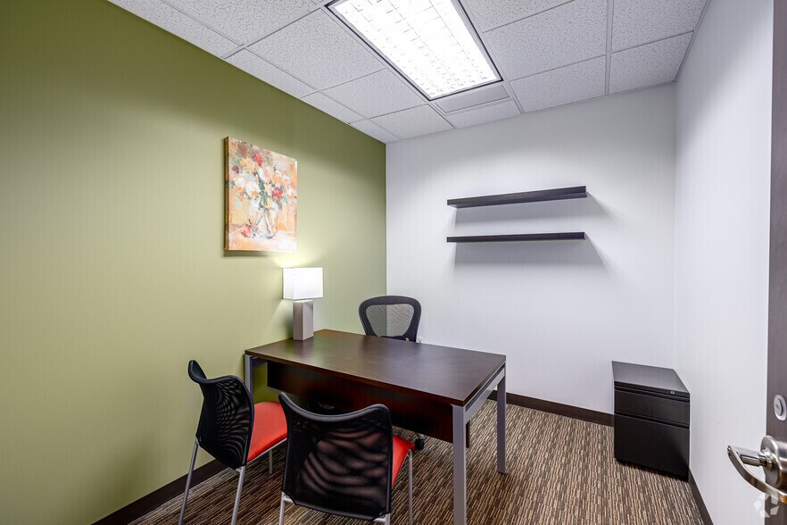 More Photos Of 175 Capital Blvd, Rocky Hill Coworking Space