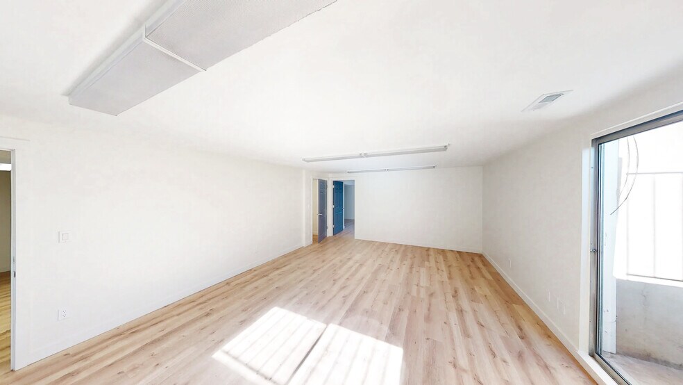 More Photos Of 1920 W 5200 S, Roy Office For Lease