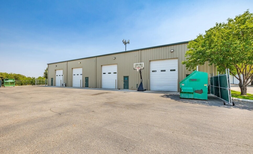 More Photos Of 1763 W Marcon Ln, Meridian Warehouse For Lease