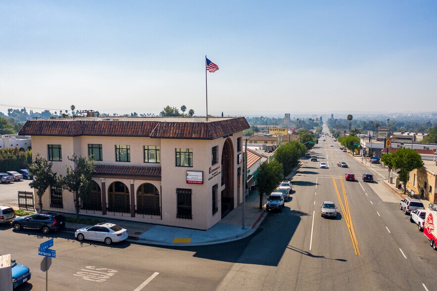 More Photos Of 2472 Lake Ave, Altadena Coworking Space