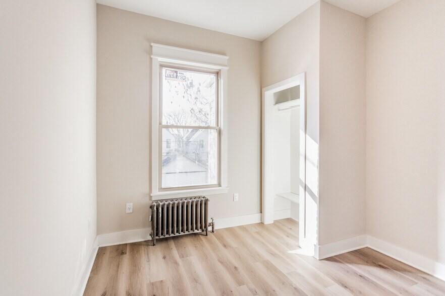 More Photos Of 4535 Commonwealth St, Detroit Apartments For Sale