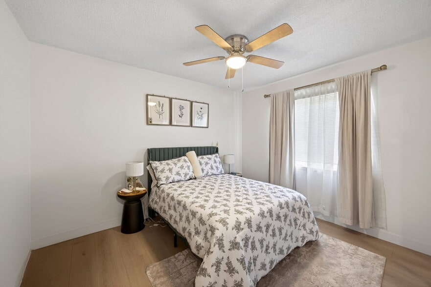 More Photos Of 2510 Carnegie Ln, Redondo Beach Apartments For Sale