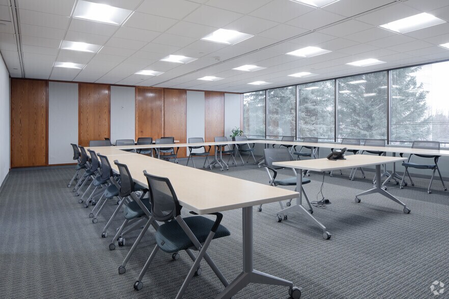 More Photos Of 8400 E Prentice Ave, Greenwood Village Office For Lease