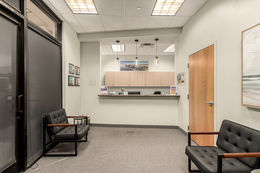 More Photos Of 1355 S Higley Rd, Gilbert Medical For Lease