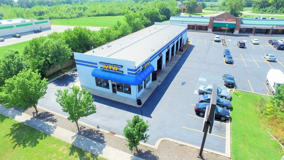 More Photos Of 2901 Harshman Rd, Dayton Auto Repair For Lease