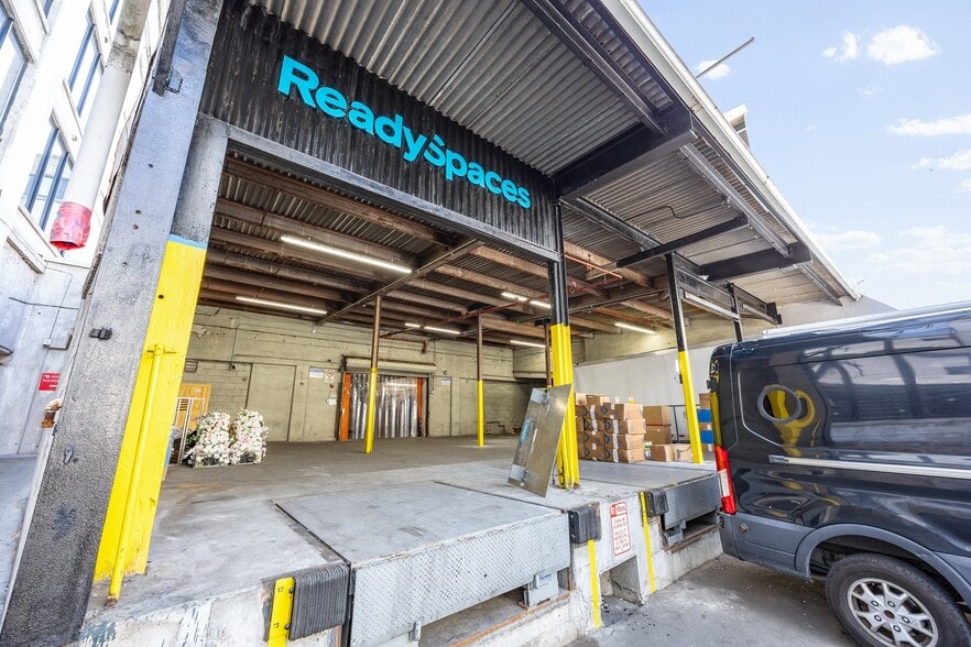 More Photos Of 184-10-184-60 Jamaica Ave, Jamaica Manufacturing For Lease