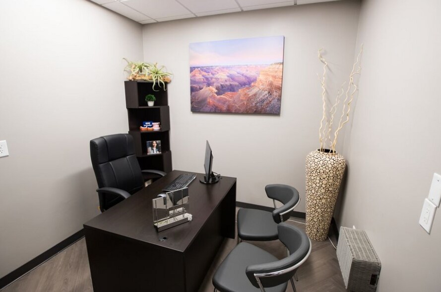 More Photos Of 12849 Magnolia Blvd, Van Nuys Medical For Sale