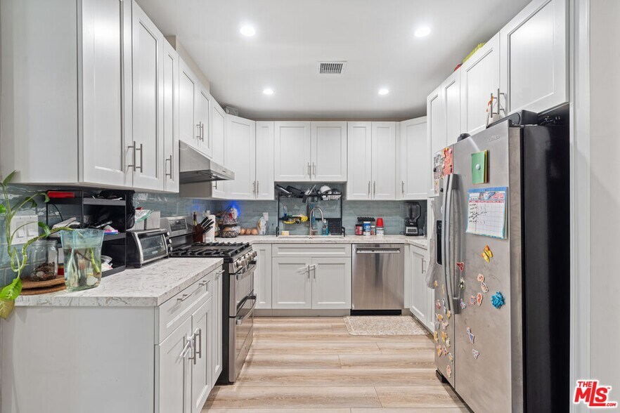 More Photos Of 5044 W Slauson Ave, Los Angeles Apartments For Sale