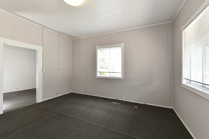 More Photos Of 1200 Jefferson St, Napa Office For Sale