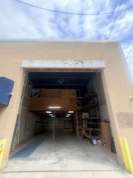 More Photos Of 2047 129th St, Flushing Freestanding For Lease