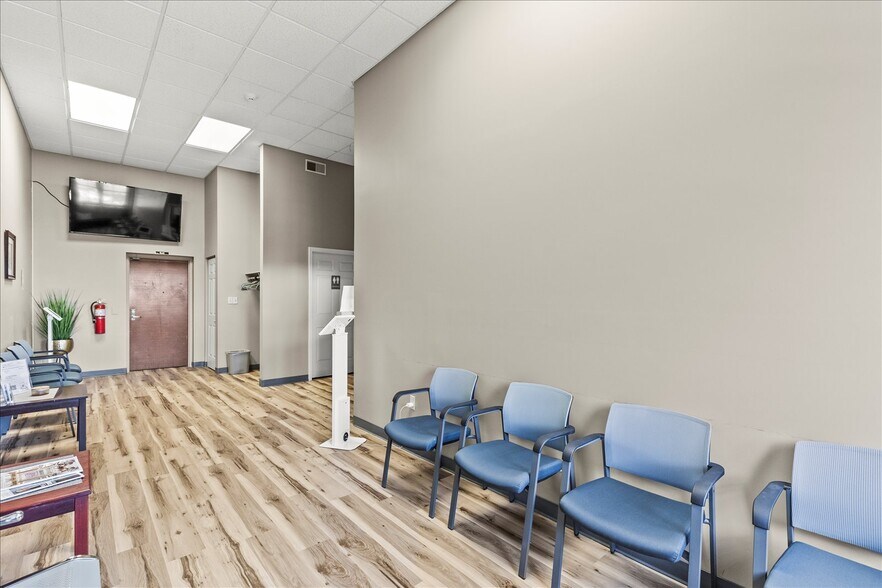 More Photos Of 195 Stock St, Hanover Medical For Sale