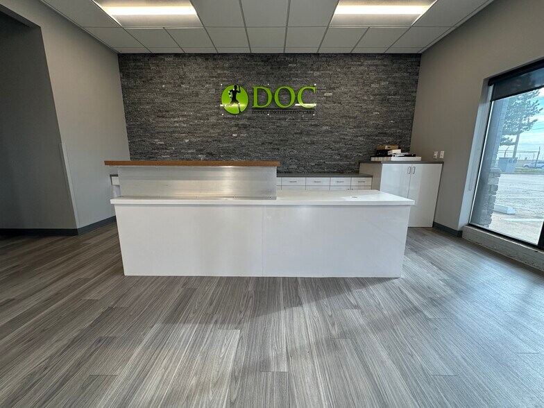 More Photos Of 3209 N Flood Ave, Norman Medical For Lease