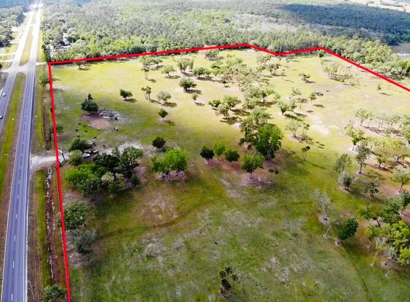 More Photos Of 25345 E Colonial Dr, Christmas Land For Sale