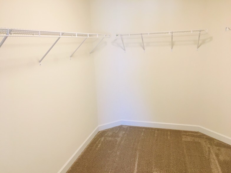 More Photos Of 49-71 E Robinson Ave, Cortland Apartments For Sale