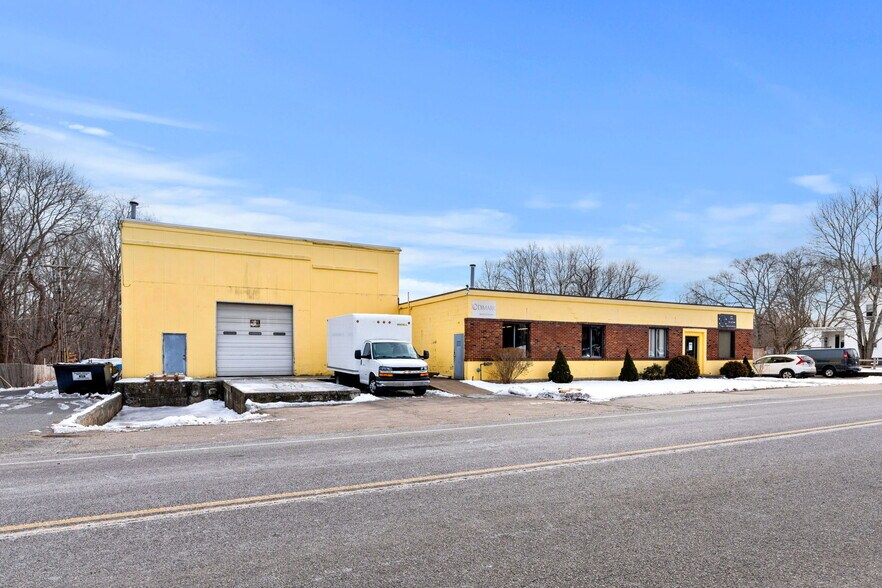 More Photos Of 205 Commercial St, Whitman Manufacturing For Sale