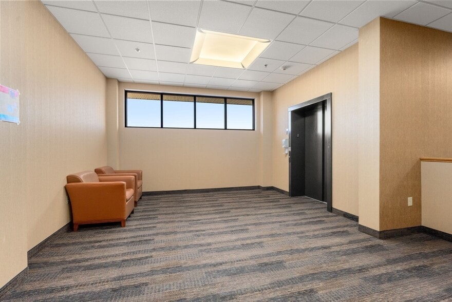 More Photos Of 4-6 West St, West Hatfield Medical For Sale