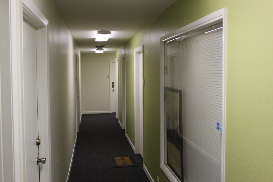 More Photos Of 1405-1415 Webster St, Oakland Storefront Retail Office For Sale