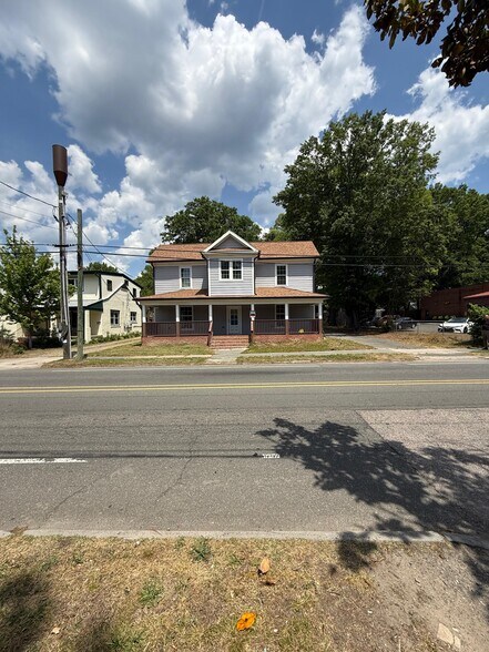 More Photos Of 2810 Hillsborough Rd, Durham Office For Lease