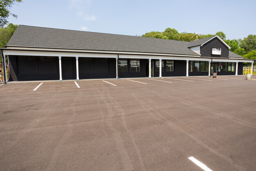 More Photos Of 903 High St, Hackettstown Storefront Retail Office For Lease