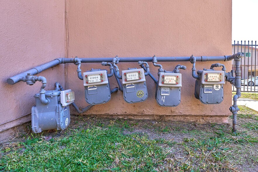 More Photos Of 1381 Burwood St, La Habra Apartments For Sale