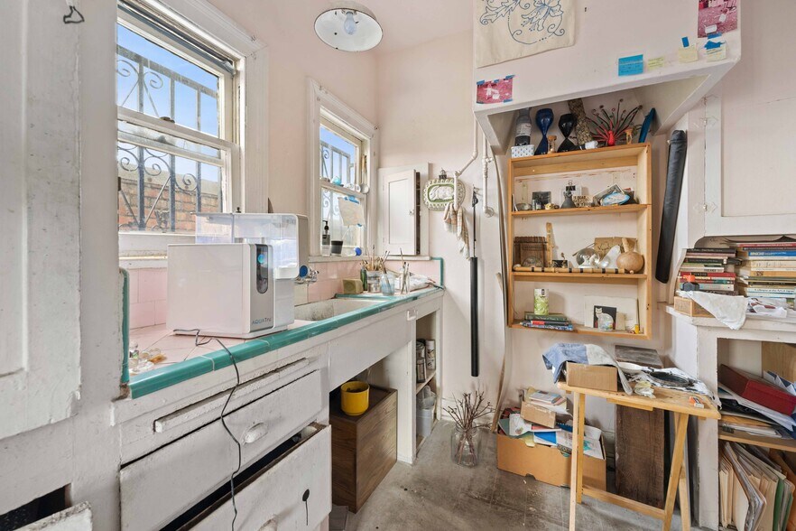 More Photos Of 3616 W Washington Blvd, Los Angeles Apartments For Sale