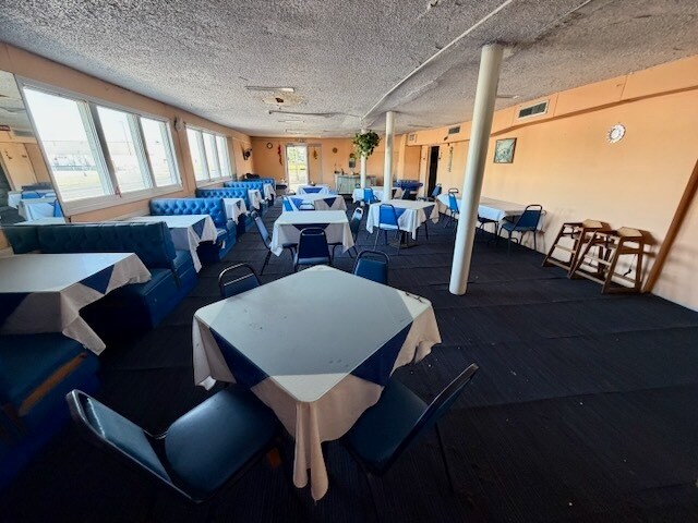 More Photos Of 4020 Midland Blvd, Fort Smith Restaurant For Lease