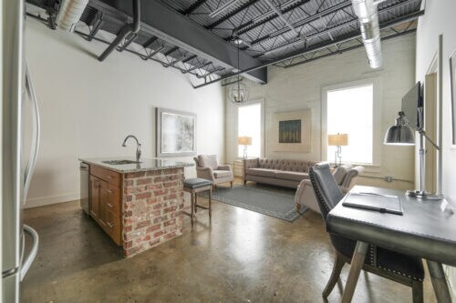More Photos Of 517 Washington Ave, Greenville Apartments For Sale
