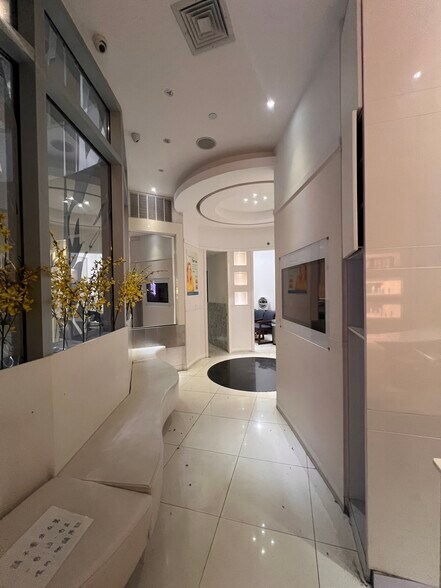 More Photos Of 139-149 Centre St, New York Medical For Sale